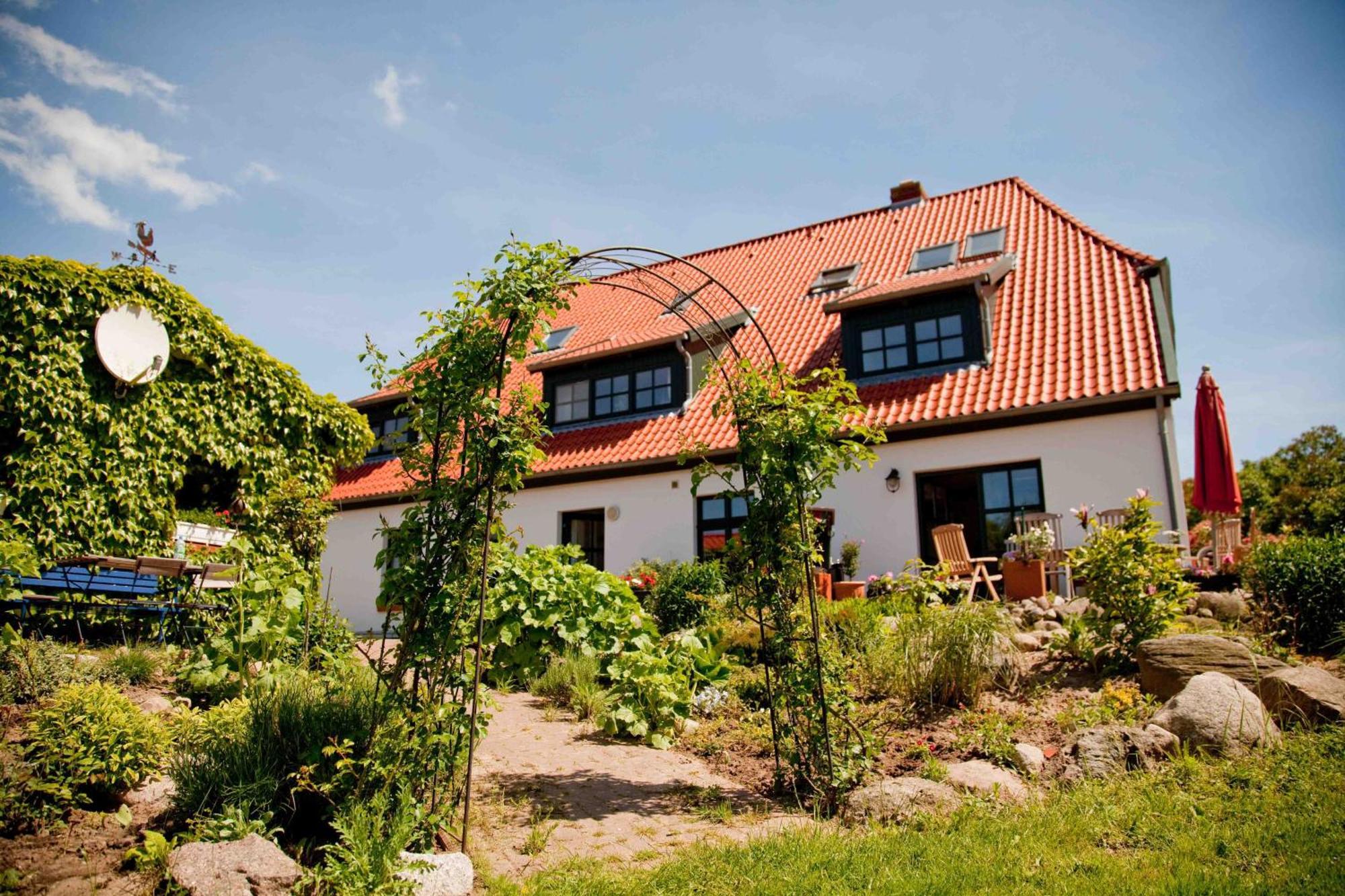 Gutshaus Ketelshagen Hotel Putbus Buitenkant foto